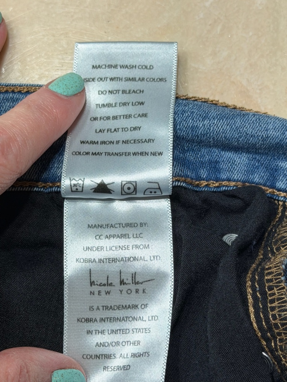 Nicole Miller SoHo High Rise Capri Pants, size 16 - Picture 7 of 7